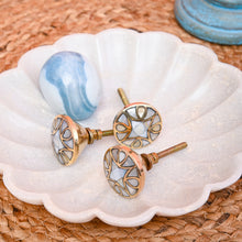 Charger l'image dans la galerie, Set Of Six Brass Mother Of Pearl Knobs