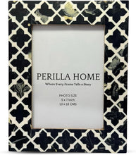 Carregar imagem no visualizador da galeria, 4 Leaf Photo frame 5 x 7