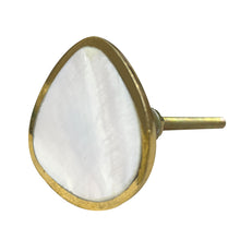 Load image into Gallery viewer, Set Of Six Shiro Mother of pearls Knobs