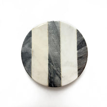 Cargar imagen en el visor de la galería, Marble coaster 3 stripe Black (Set of 6)