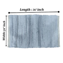 Charger l'image dans la galerie, Perilla home Handmade Grey chindi Doormat (24 x 36 inch)