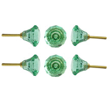 Carregar imagem no visualizador da galeria, Set Of Six Mint Cut Glass Knobs