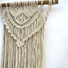 Carregar imagem no visualizador da galeria, Boho Wall Hanging 22" x12"