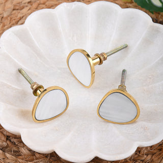 Set Of Six Shiro Mother of pearls Knobs