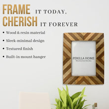 Load image into Gallery viewer, V Design Photo frame 5 x 7
