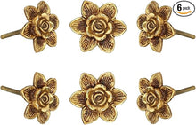 Carregar imagem no visualizador da galeria, Set Of Six Gold Flower Knobs
