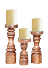Cargar imagen en el visor de la galería, Wooden Simple Modern candle holder (Set of 3)
