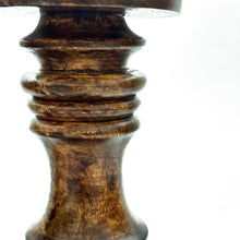 Carregar imagem no visualizador da galeria, Wooden Simple Modern candle holder (Set of 3)
