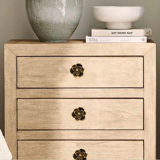 Set of 6 Antique Gold Flower knob