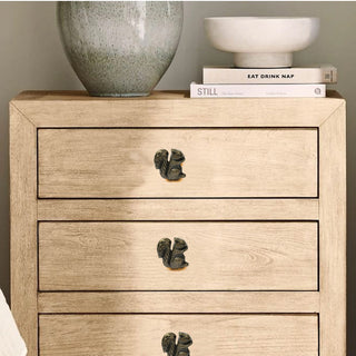 Squirrel Metal knob ( set of 6)