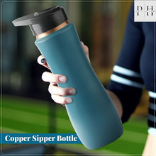 Load image into Gallery viewer, Copper Sipper Bottle (Green)
