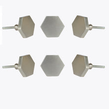 Cargar imagen en el visor de la galería, Silver Lucca metal knobs (set of 6 )
